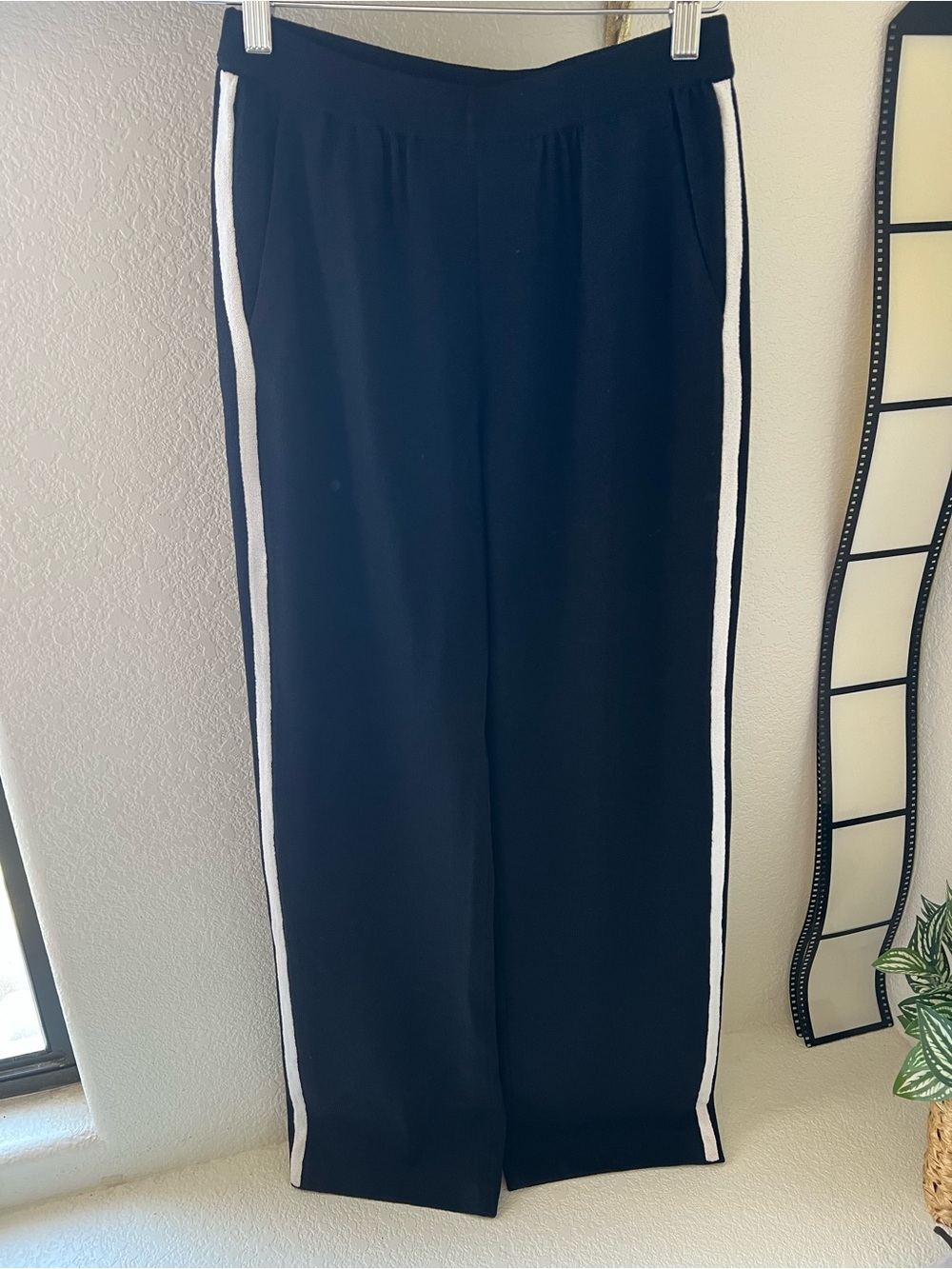 St John Collection Wool Knit Pants *flawed